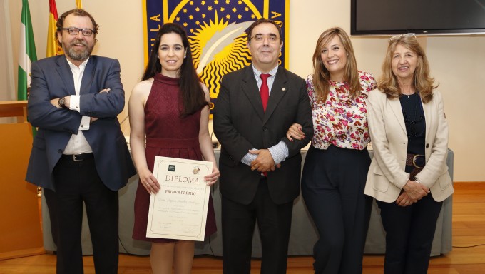 Primer-Premio-Rosario-Valpuesta